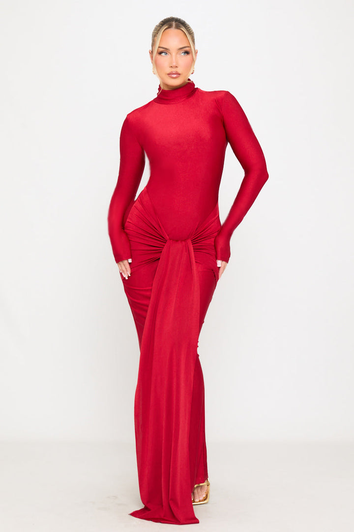Robe longue sarong moulante en jersey rouge à col roulé