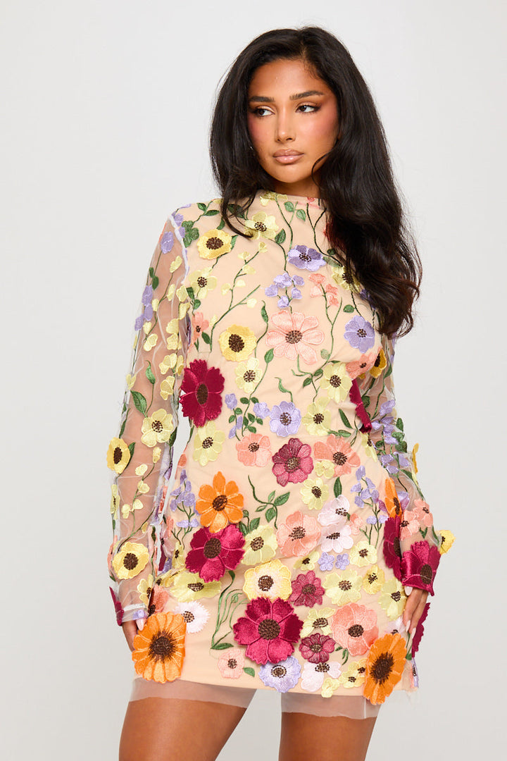 Mini-robe dos nu brodée de fleurs nude