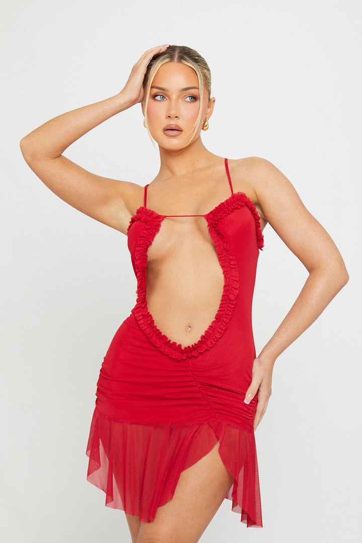 Mini-robe rouge en maille découpée à volants