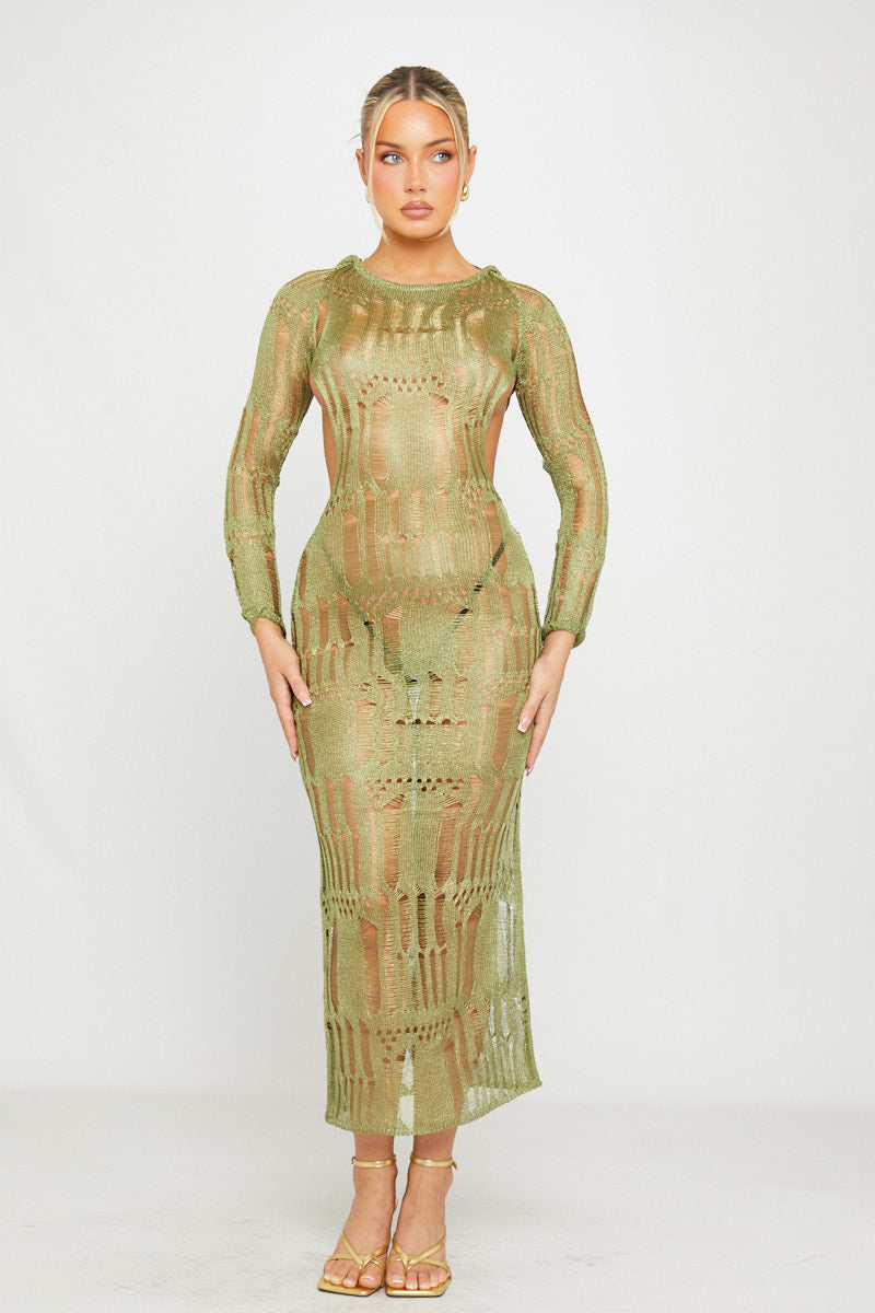 Robe longue dos nu en tricot vert mousse
